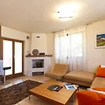 Vila Asi