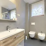 Asi